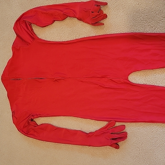 Red costume I'm Invisible Kids bodysuit mask/jumpsuit/gloves socks orig pkg Sz L - Picture 7 of 10